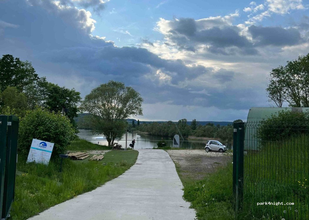 (54700) Pont-à-Mousson - Route de Metz — foto 2