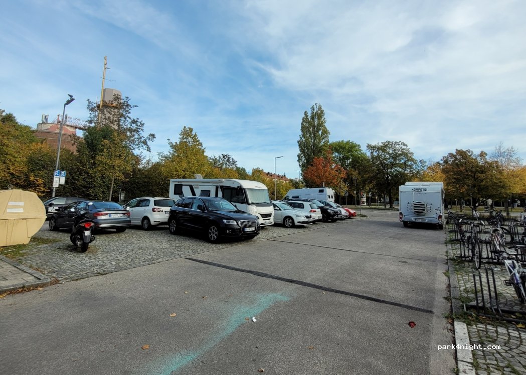(80809) München - — foto