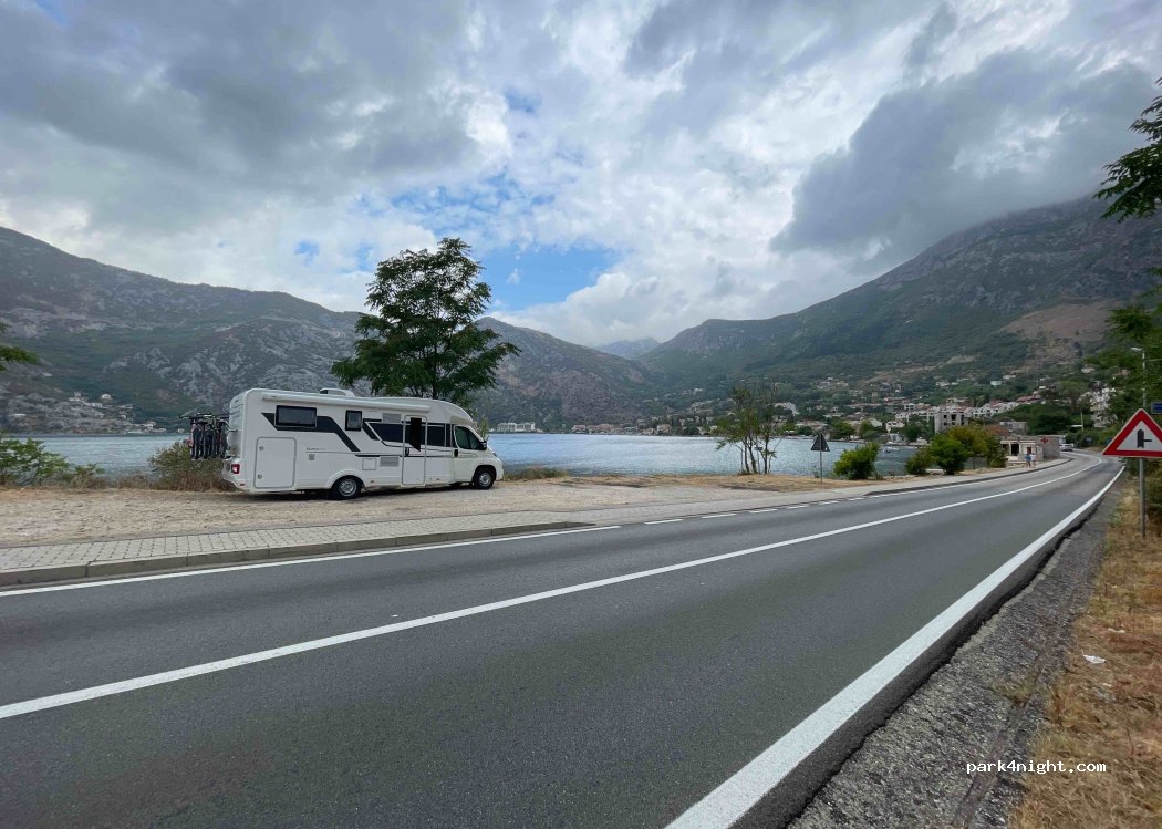 (85337) Risan - E80 — foto