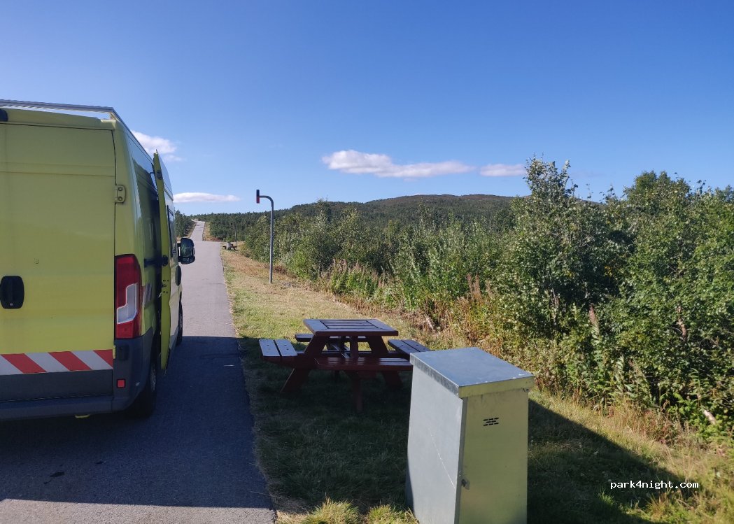 (3895)  - Riksveg 9 — foto