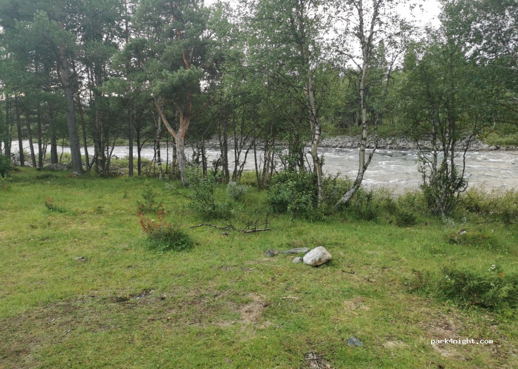 (2683) Tessanden - 737 Sallivegen — foto