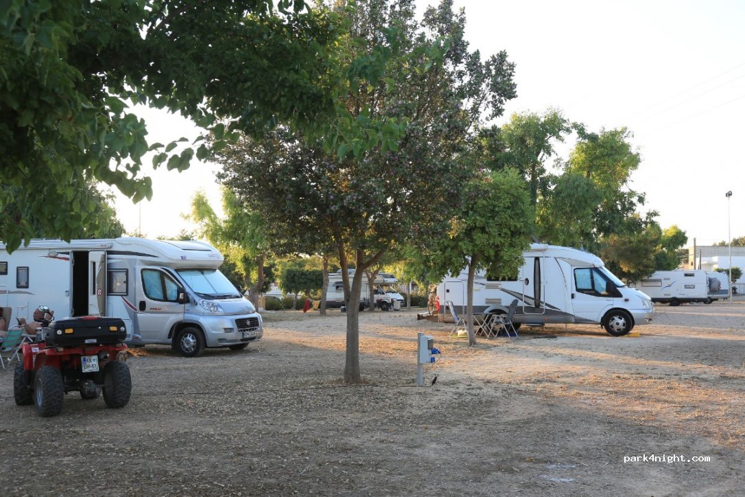Area Sosta Camper La Cornula — foto