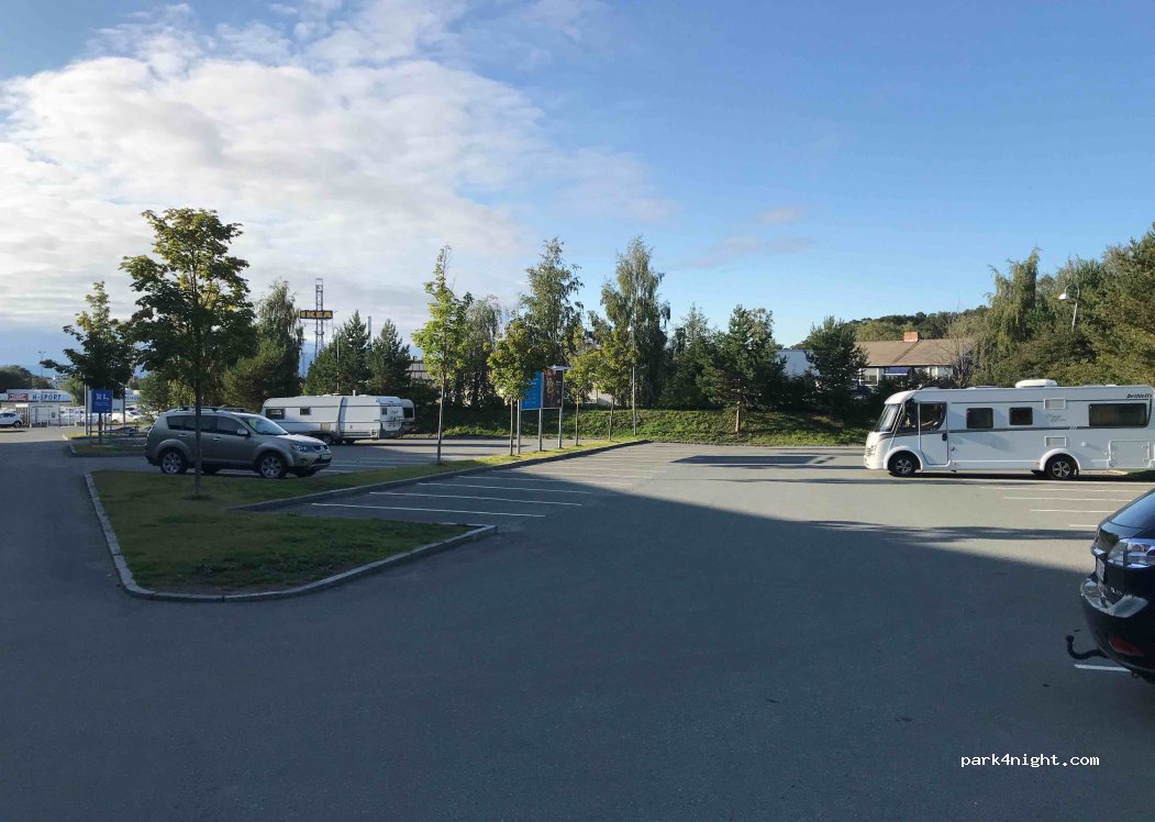 (7047) Trondheim - 2 Landbruksvegen — foto
