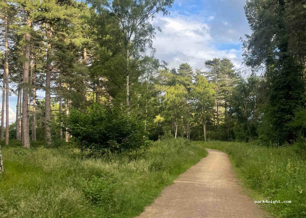 (PE6 7EN)  - Langley Bush Road — foto 4