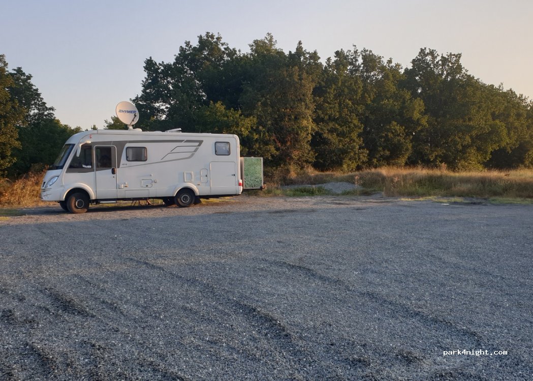(81170) Vindrac-Alayrac - D8 — foto