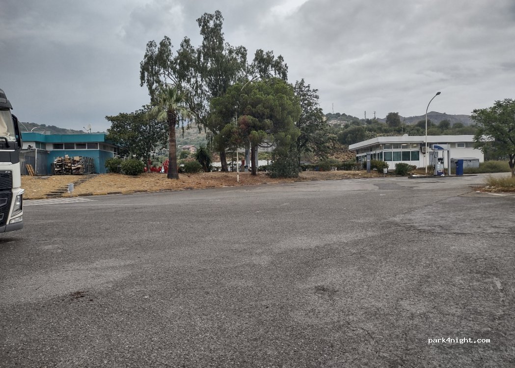 (98028) Santa Teresa di Riva - 46 Via Spagnolo — foto 3