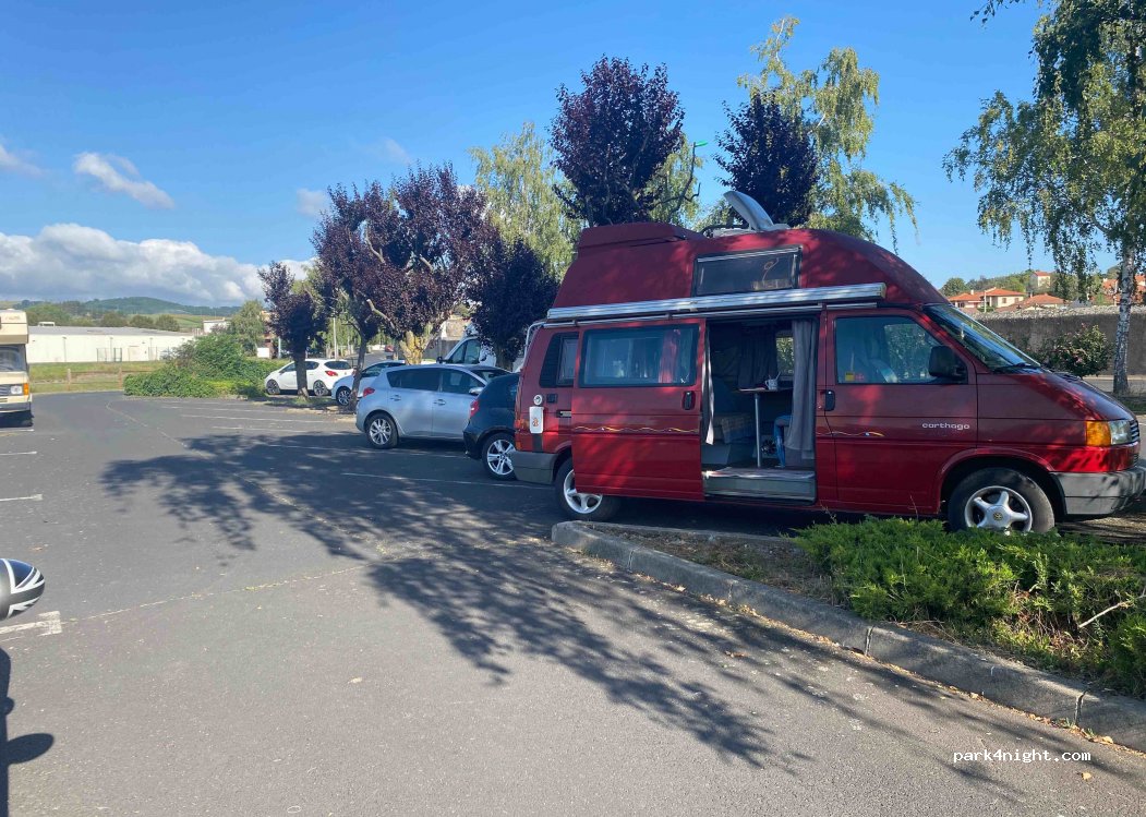 (63500) Issoire - 47 Chemin de la Chapelle — foto
