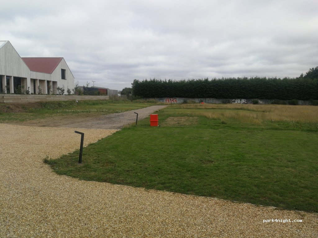 The Larick Campsite — foto