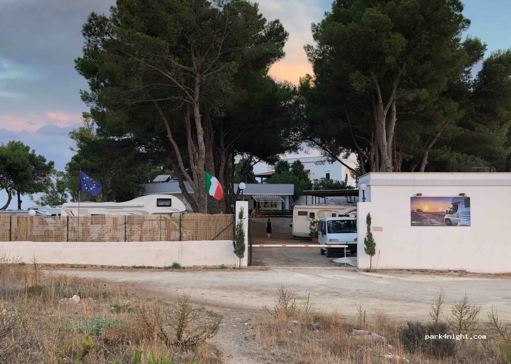 Area Camper Gallipoli Nuovi Orizzonti — foto