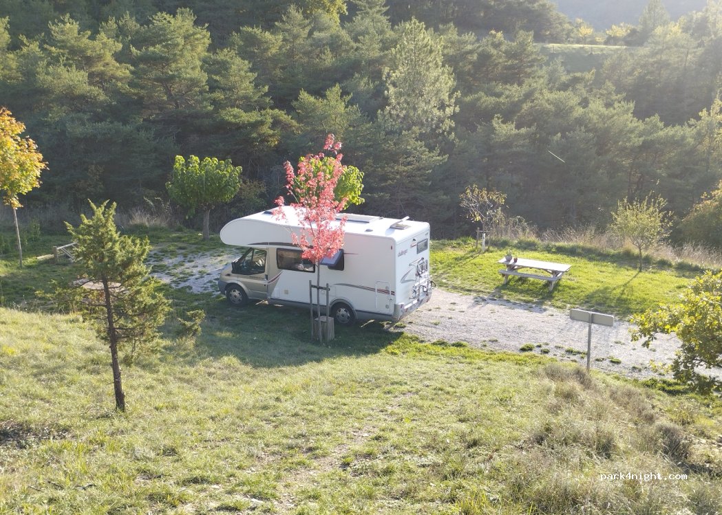 (26340) Saint-Sauveur-en-Diois - Le Village — foto 5