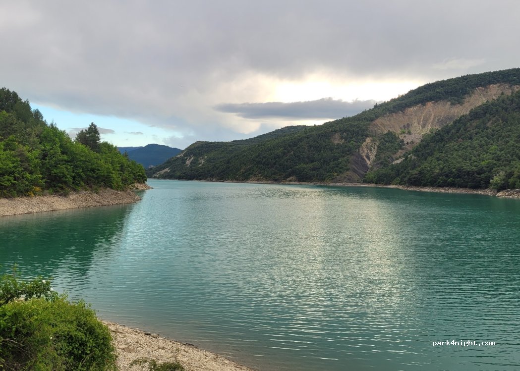 (04170) Saint-Julien-du-Verdon - 5 Peyregues — foto 3