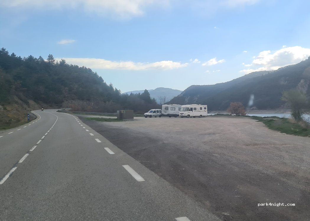 (04170) Saint-Julien-du-Verdon - 5 Peyregues — foto 5
