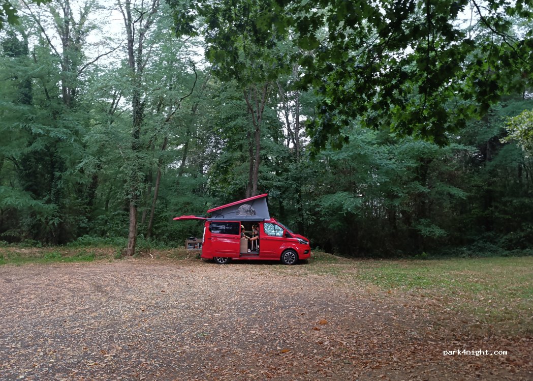 (65690) Barbazan-Debat - Avenue des Sapins — foto 5
