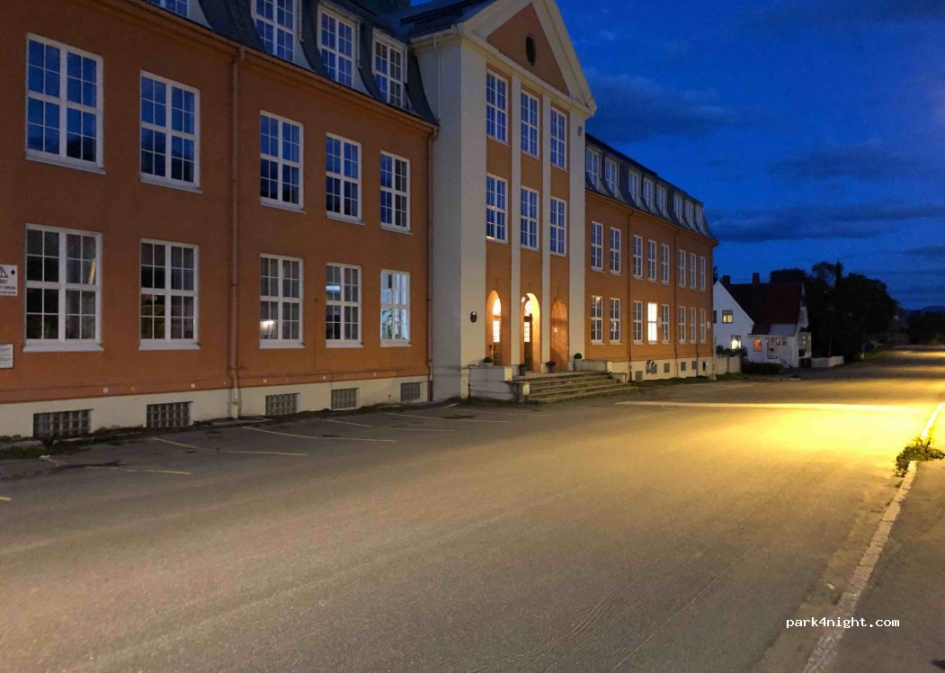 (9009) Troms og Finnmark fylke - 36 Petersborggata — foto