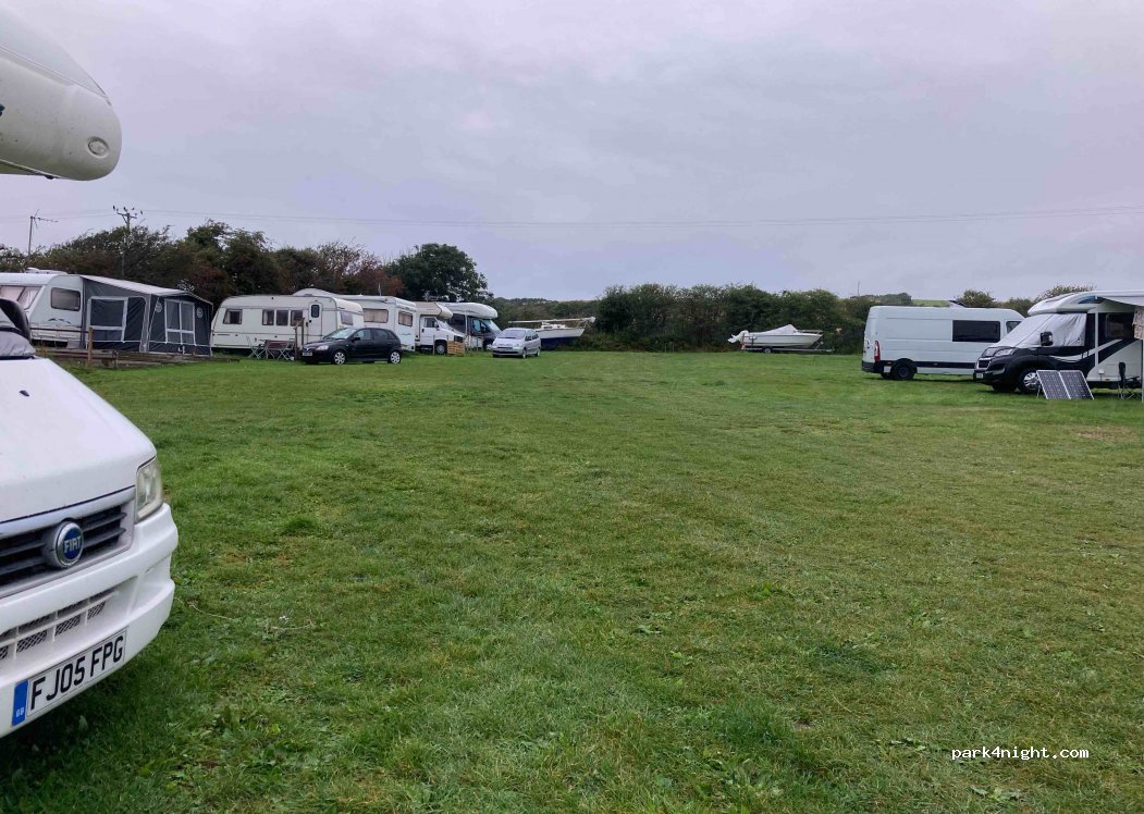 Castle Farm Camping & Self Catering — foto 2