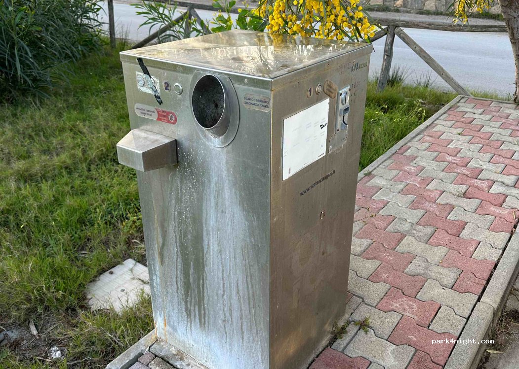 Parcheggio Comunale Porto Pino — foto 3