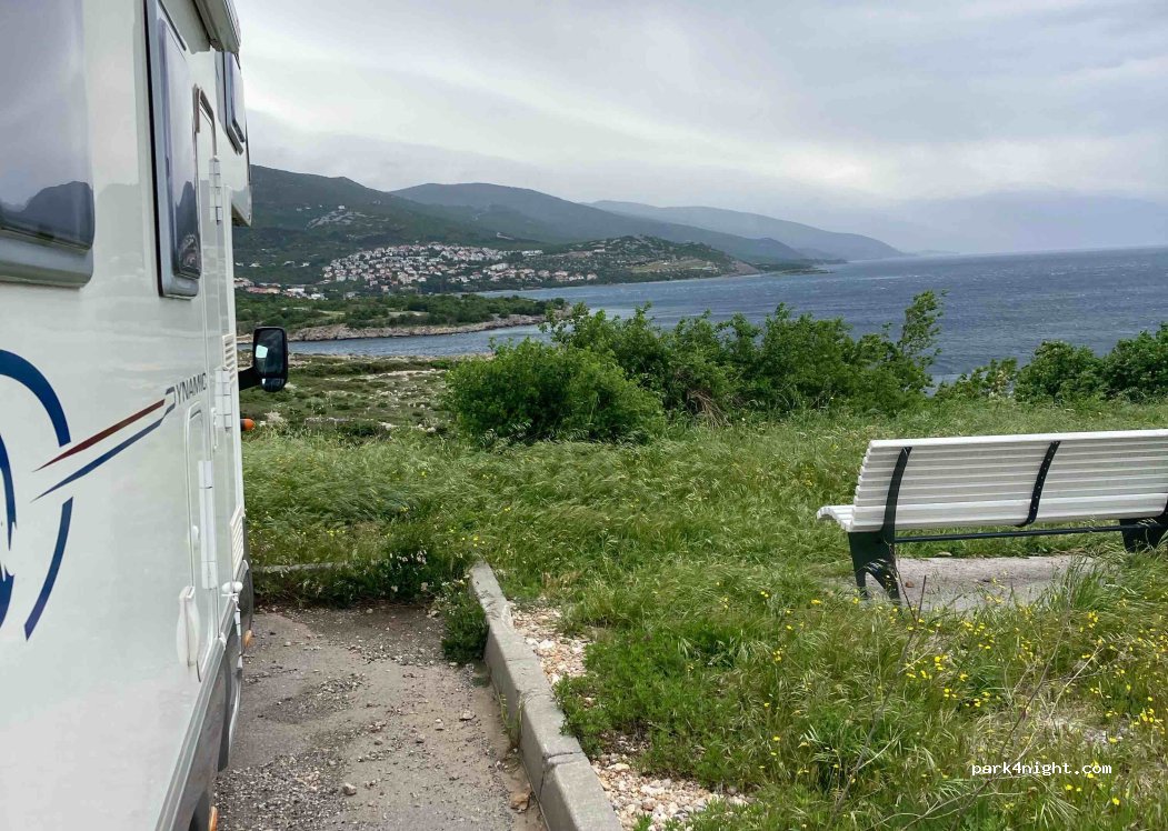 (51250) Povile - 43 E65 — foto