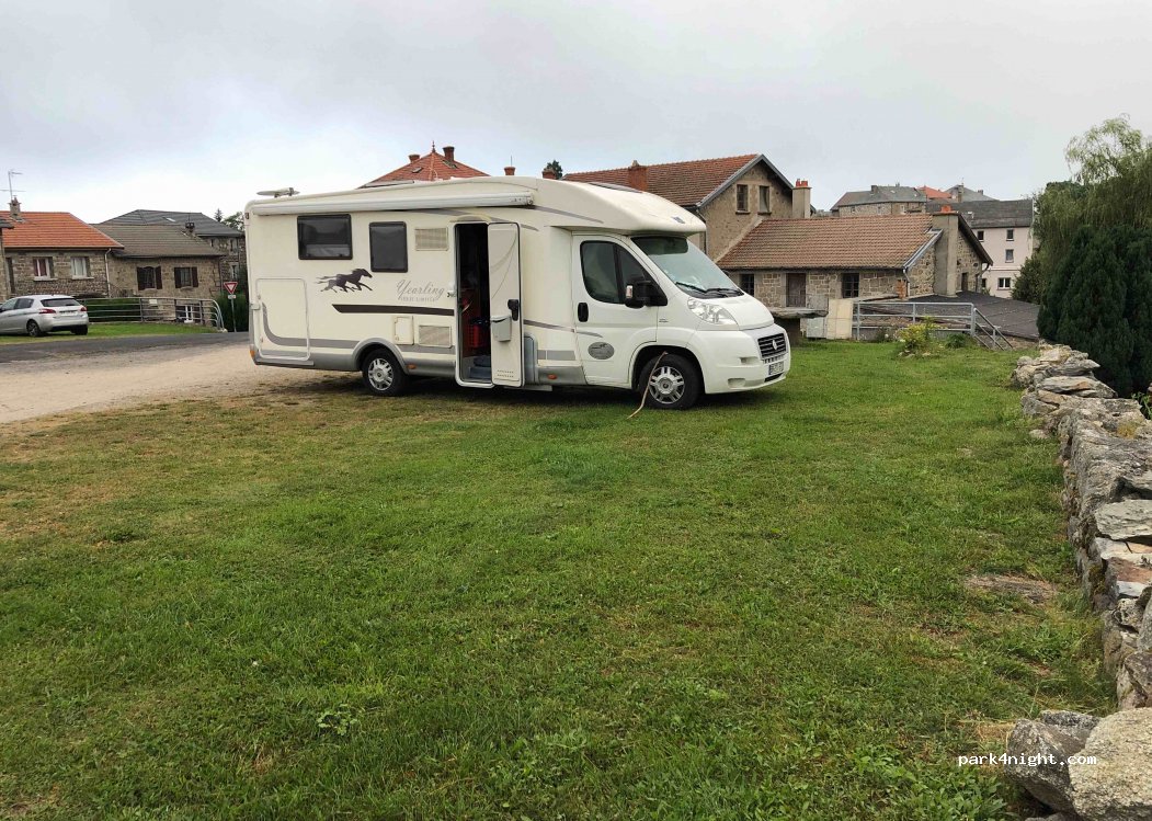(43200) Saint-Jeures - 1 Rue de la Poste — foto
