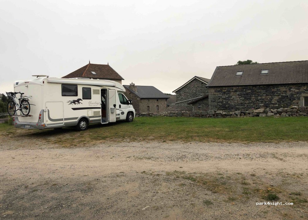 (43200) Saint-Jeures - 1 Rue de la Poste — foto 2