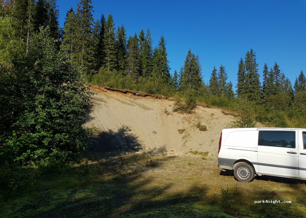 (8897) Bardalssjøen - Unnamed Road — foto