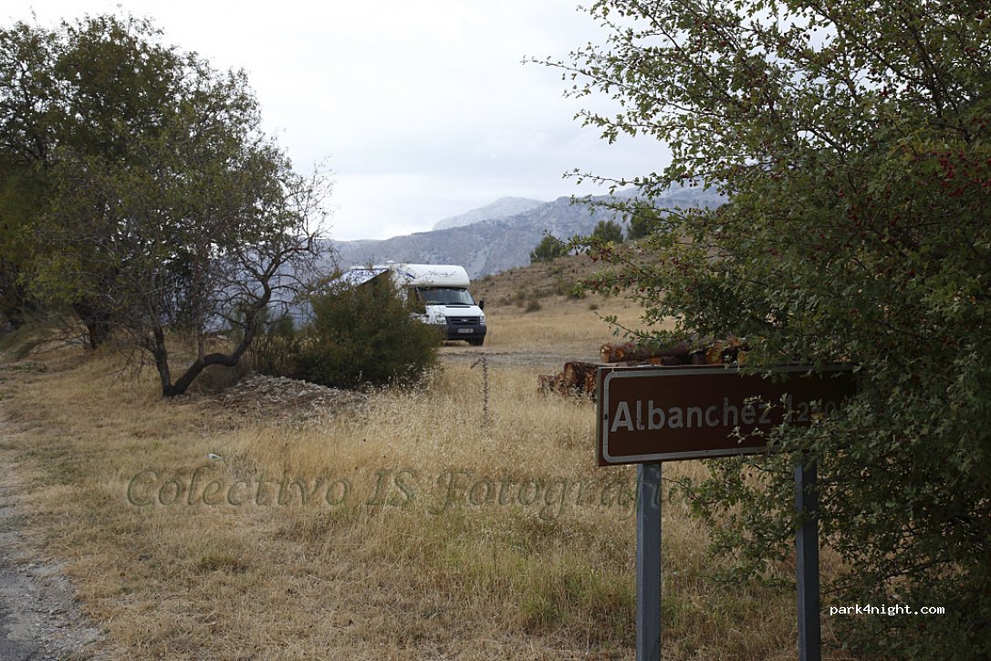 (23540) Albanchez de Mágina - 40 Carretera de Albánchez — foto