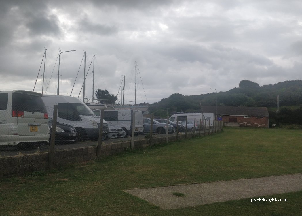 (BN9 9BY)  - Fort Road — foto 4