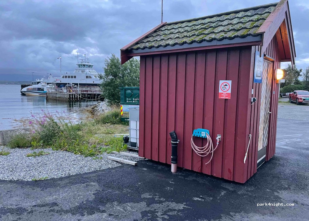 (8860) Tjøtta - 1 Svinesveien — foto 2