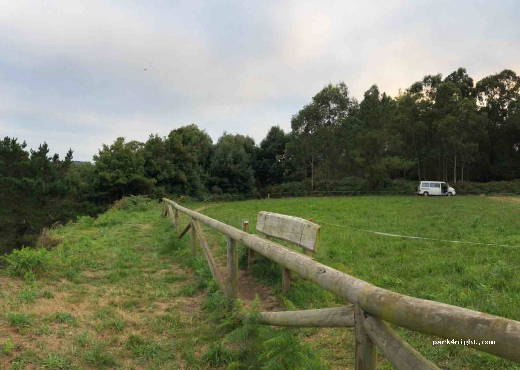 (33789) Querúas - Unnamed Road — foto 3