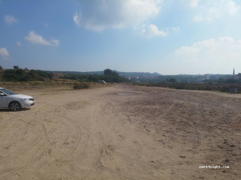 (10410)  - Hamit Ağa Caddesi — foto 2
