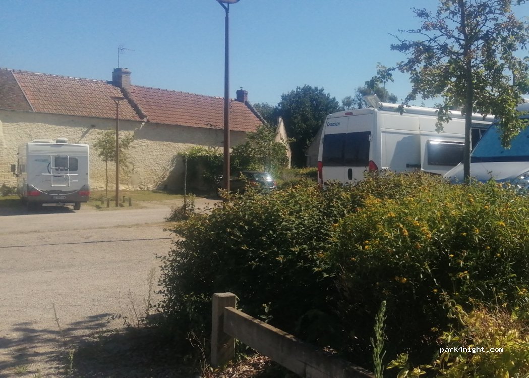 (14440) Douvres-la-Délivrande - 21B Rue de la Poterie — foto 3