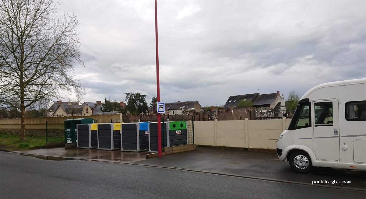(49440) Candé - Allée de la Gare — foto 4
