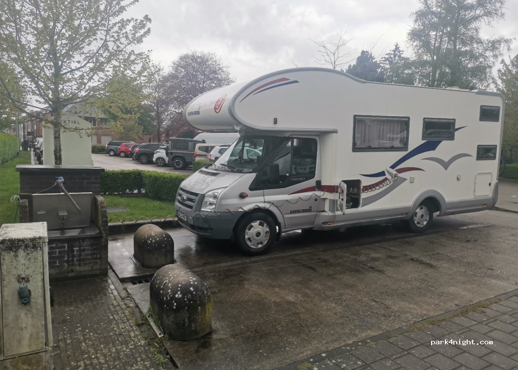 (2870) Puurs - 56-60 Eeuwfeeststraat — foto 2
