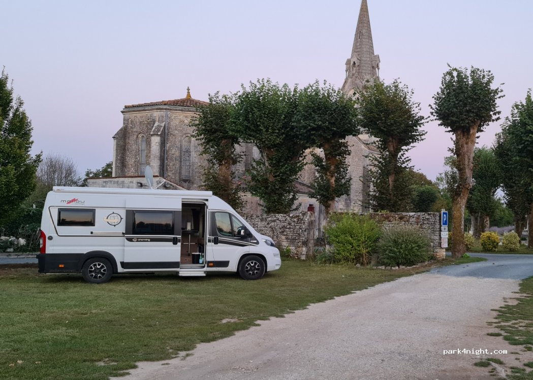(17350) Crazannes - 12 Rue de Saintonge — foto 3