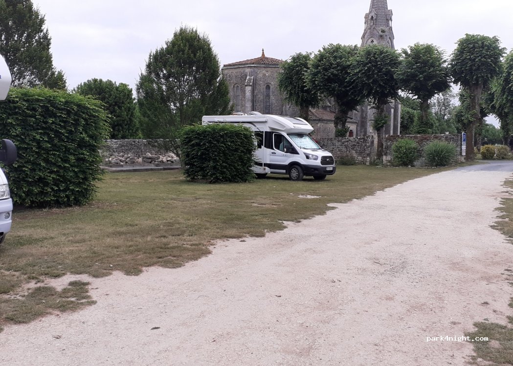 (17350) Crazannes - 12 Rue de Saintonge — foto 4