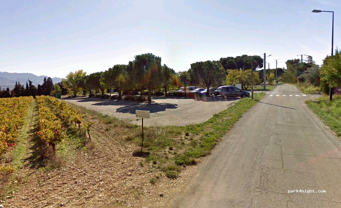 (84110) Rasteau - La Garriguette — foto