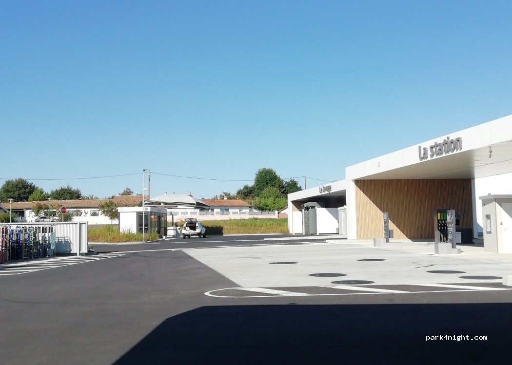 (33370) Fargues-Saint-Hilaire - 2 Avenue des Bons Enfants — foto