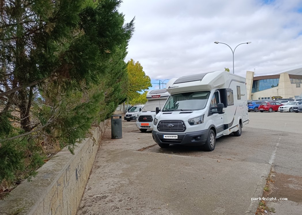 (44002) Teruel - 138 Avenida de Sagunto — foto 5