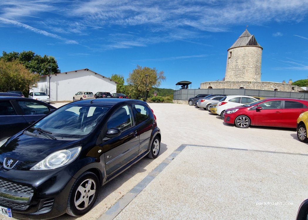 (13770) Venelles - 6121 Rue du Grand Puits — foto