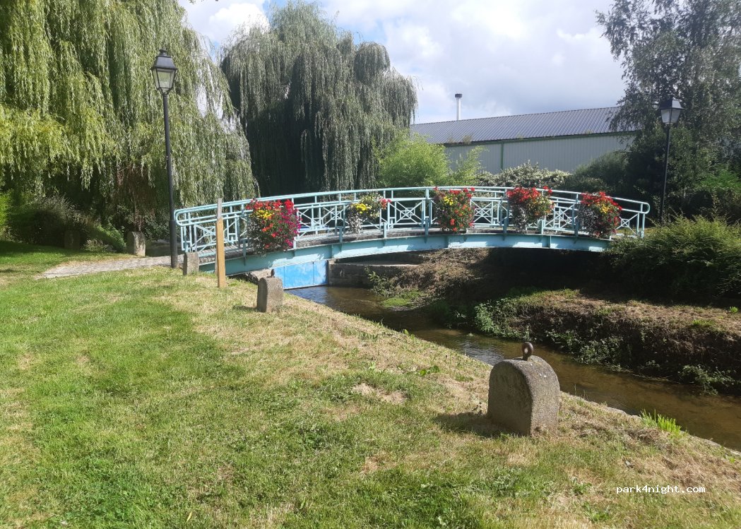 (35560) Val-Couesnon - 4 Loysance — foto