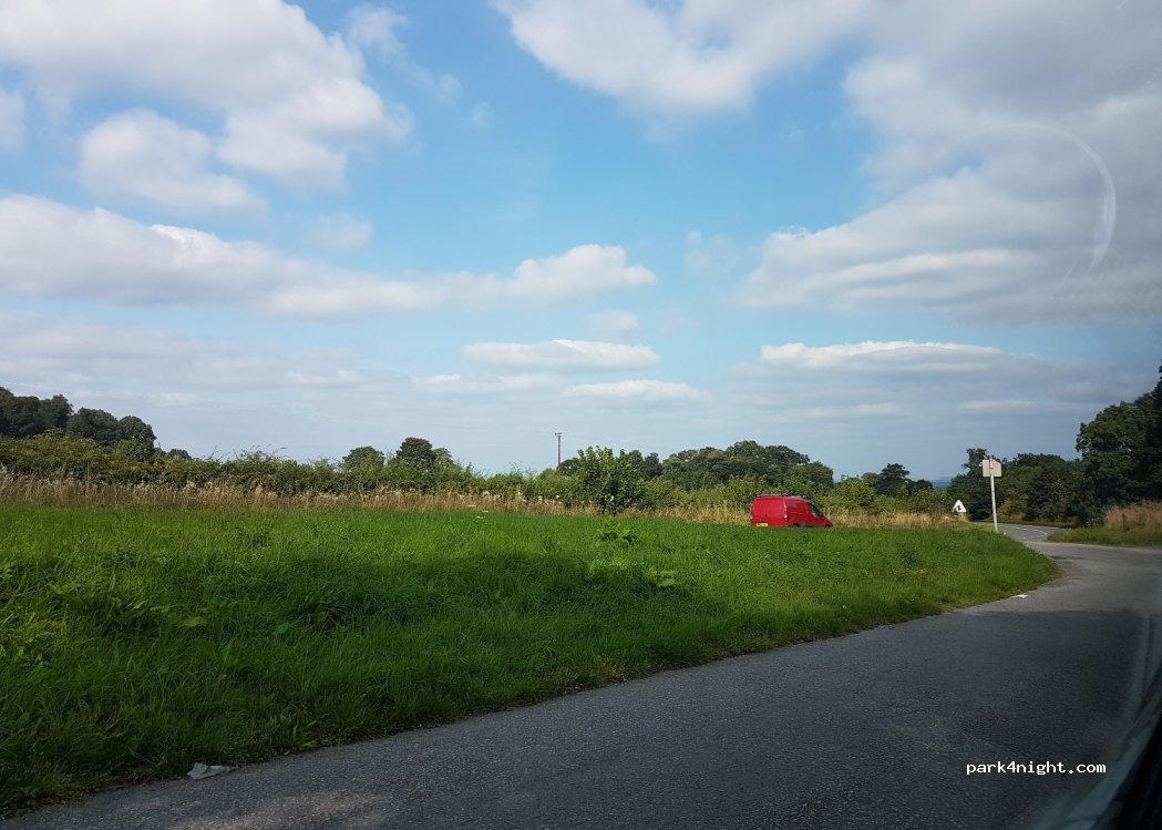 (CH4 0AB) Penymynydd - A5104 — foto 2