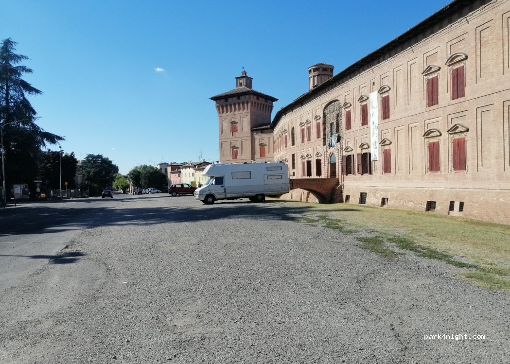 (42019) Scandiano - 10 Viale della Rocca — foto 2