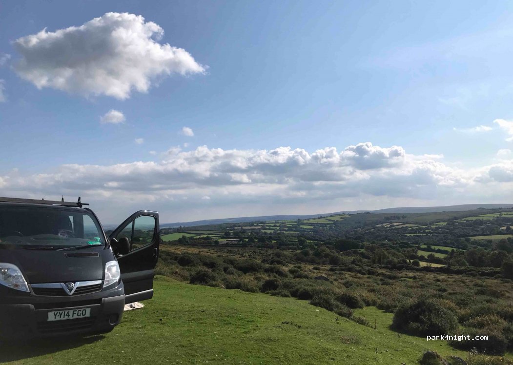 (TQ13 7TQ) Newton Abbot - Unnamed Road — foto