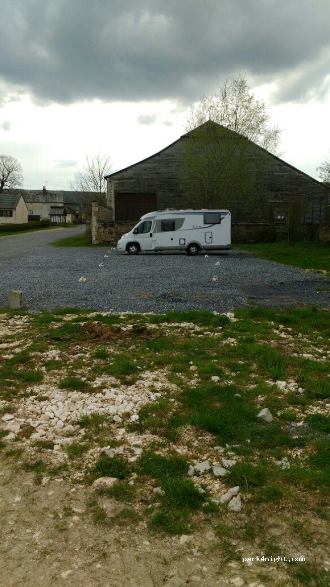 (08430) Launois-sur-Vence - 5 Avenue Louis Jolly — foto 2