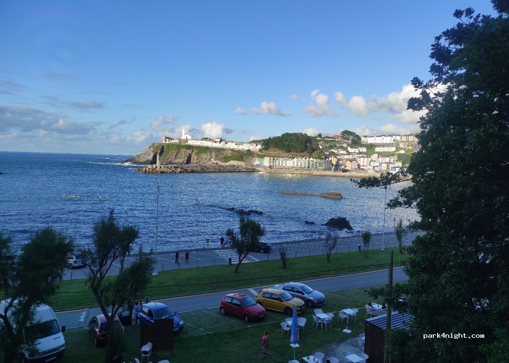 (33700) Luarca - — foto