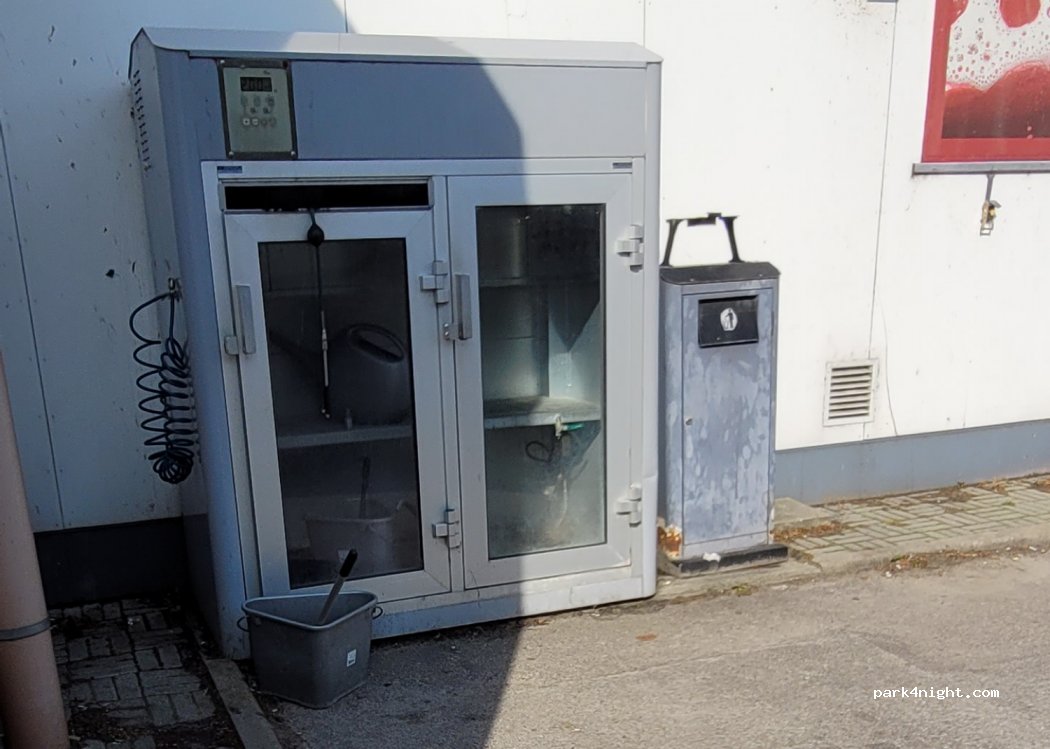 (231 42) Trelleborg - 3 Strandgatan — foto