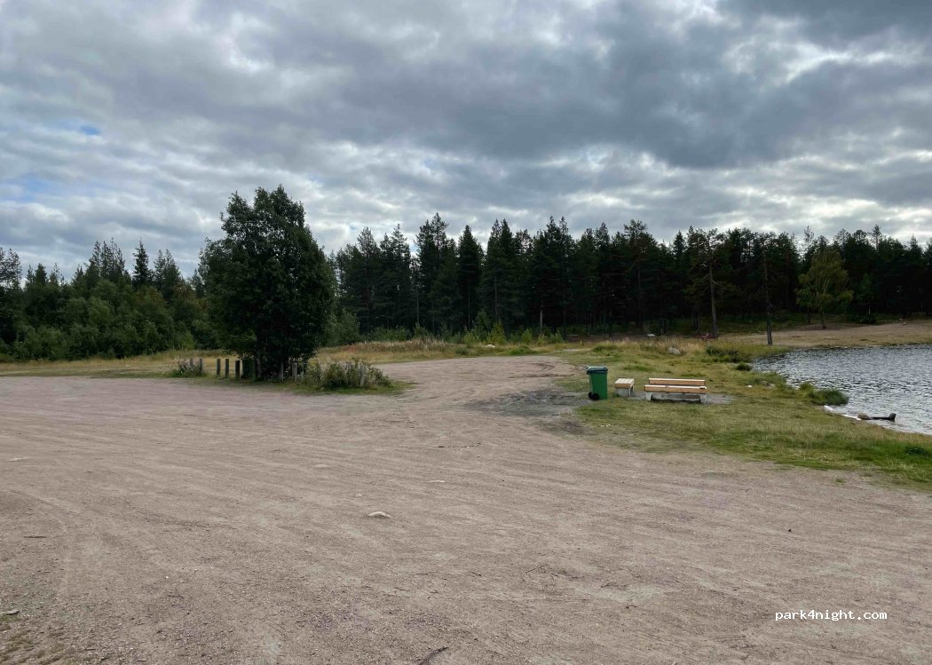 (982 35) Gällivare - Unnamed Road — foto
