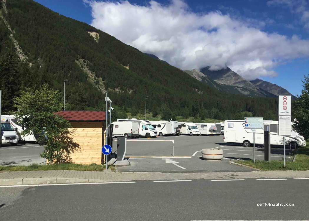 Area Sosta Camper Lillaz — foto 2