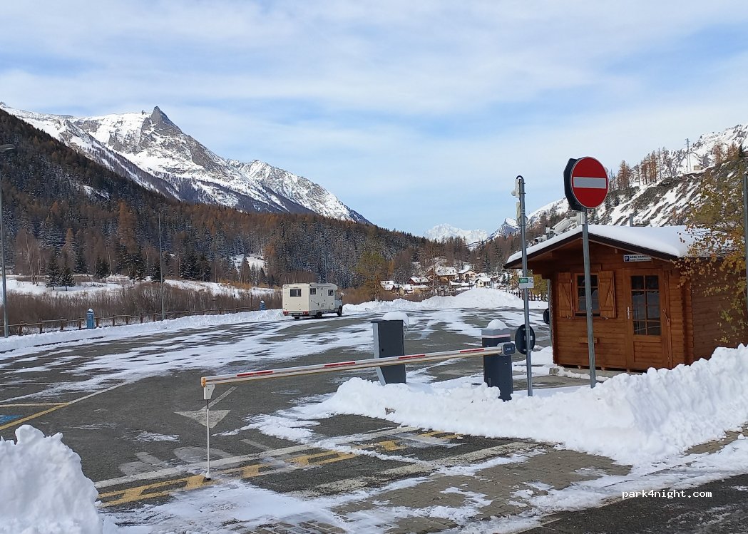 Area Sosta Camper Lillaz — foto 4