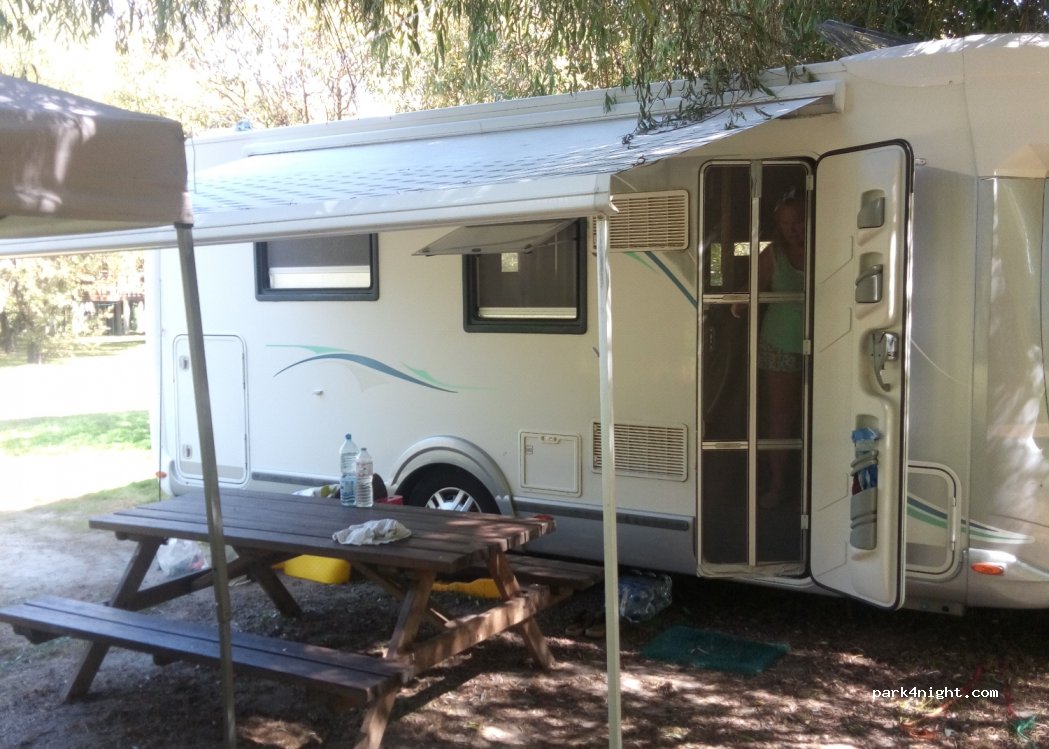 CAMPING LA DORDOGNE VERTE — foto