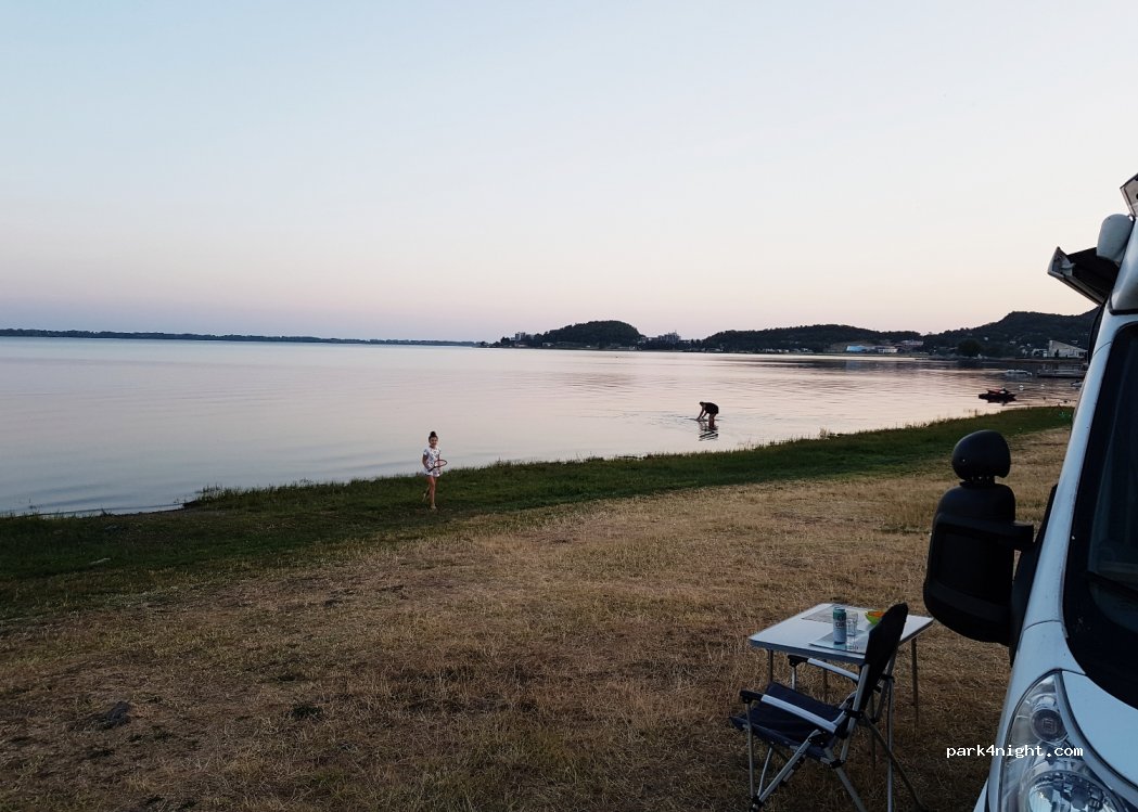 Pláž a kemp na Klokočove — foto 2
